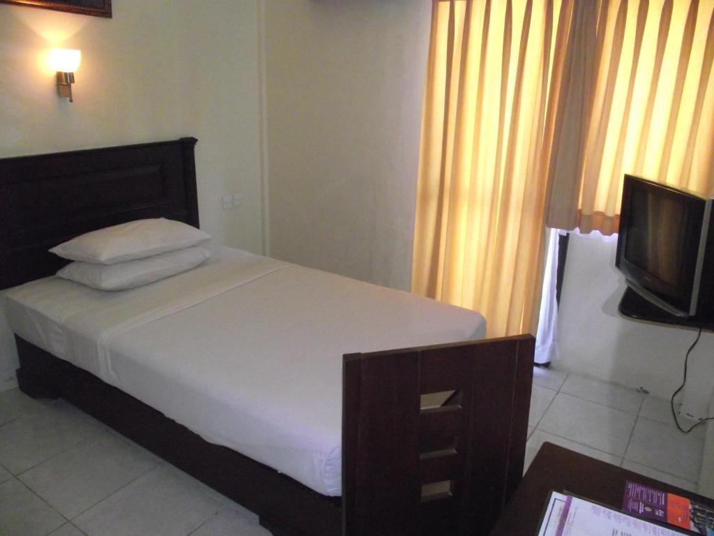 Hotel Bumi Asih Pandan Beach Resort Sibolga Cameră foto